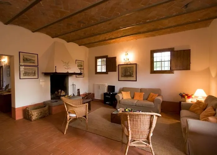 Spacious In Дом отдыха