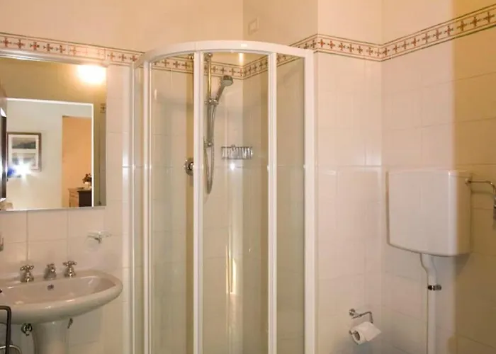 Дом отдыха Spacious In Бризигелла